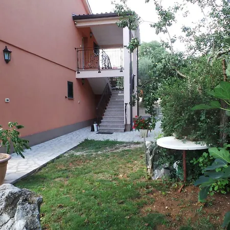 Apartamento In 27904 *