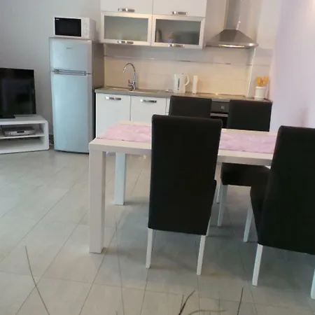 In 27904 Apartamento *