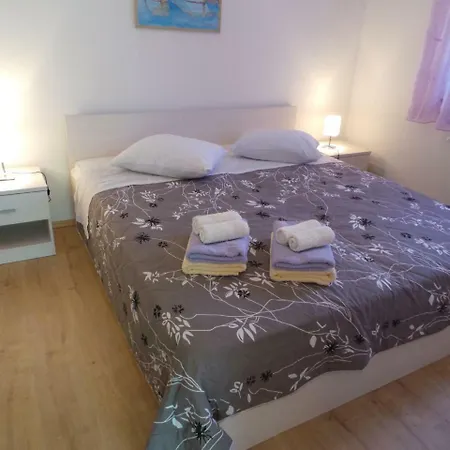Apartamento In 27904