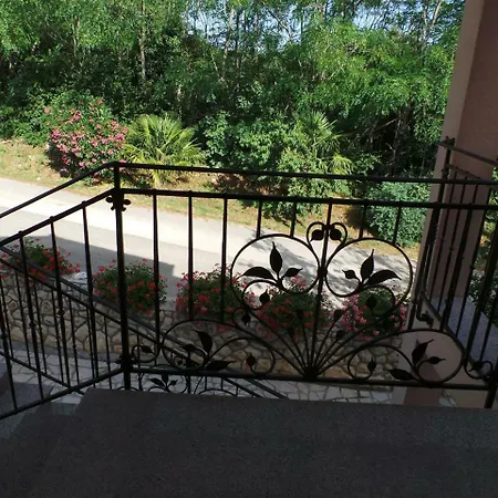 Apartamento In 27904 Nedeščina
