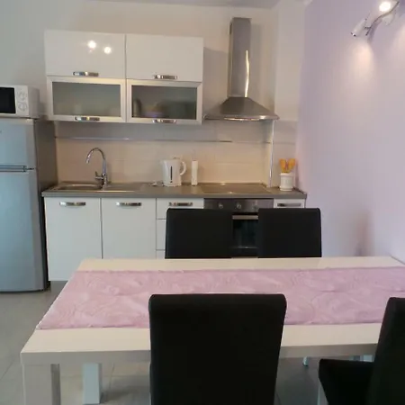 Apartamento In 27904